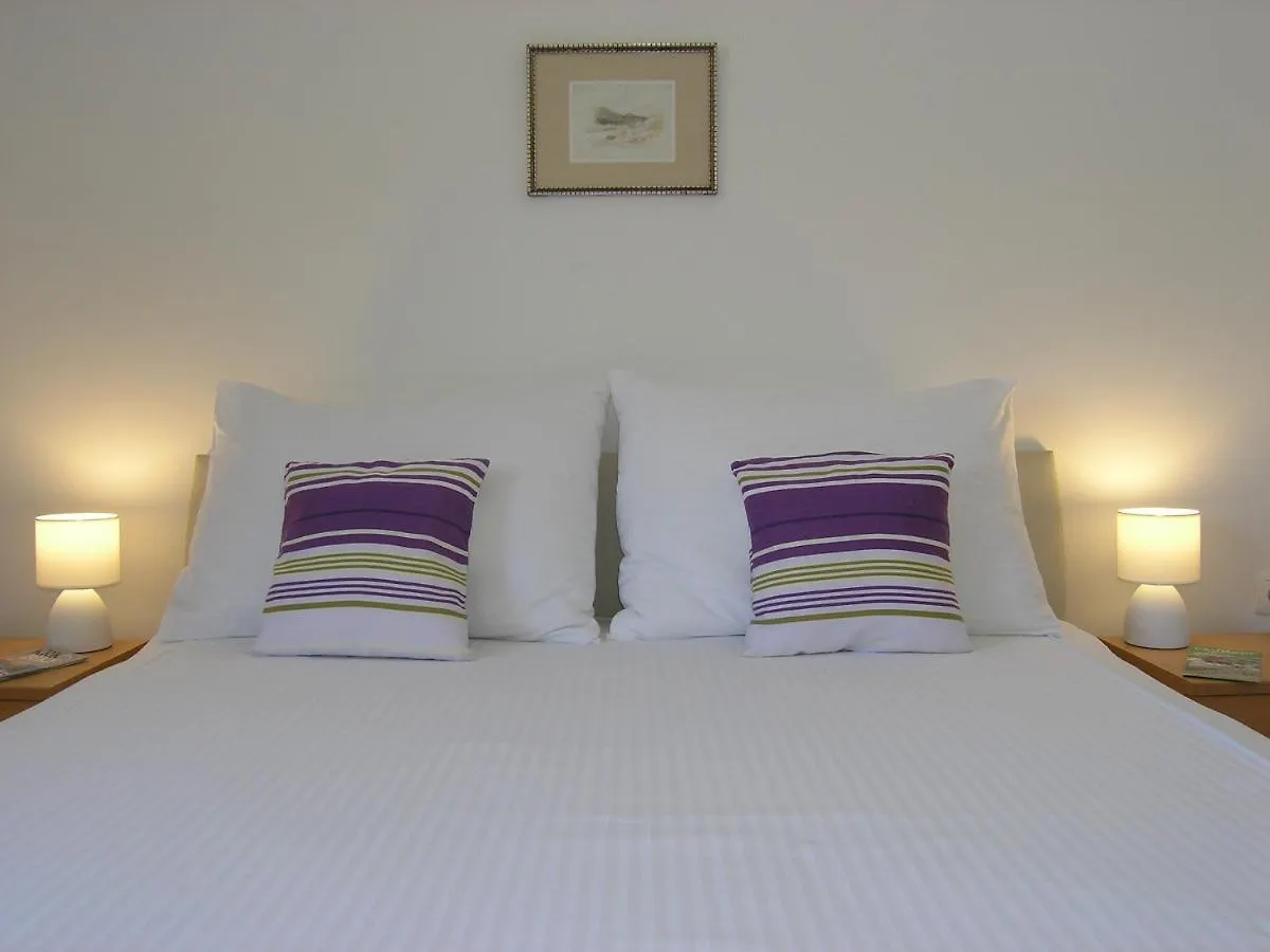 Apartments Aventura Baska For Relaxing Holidays 0*, バスカ