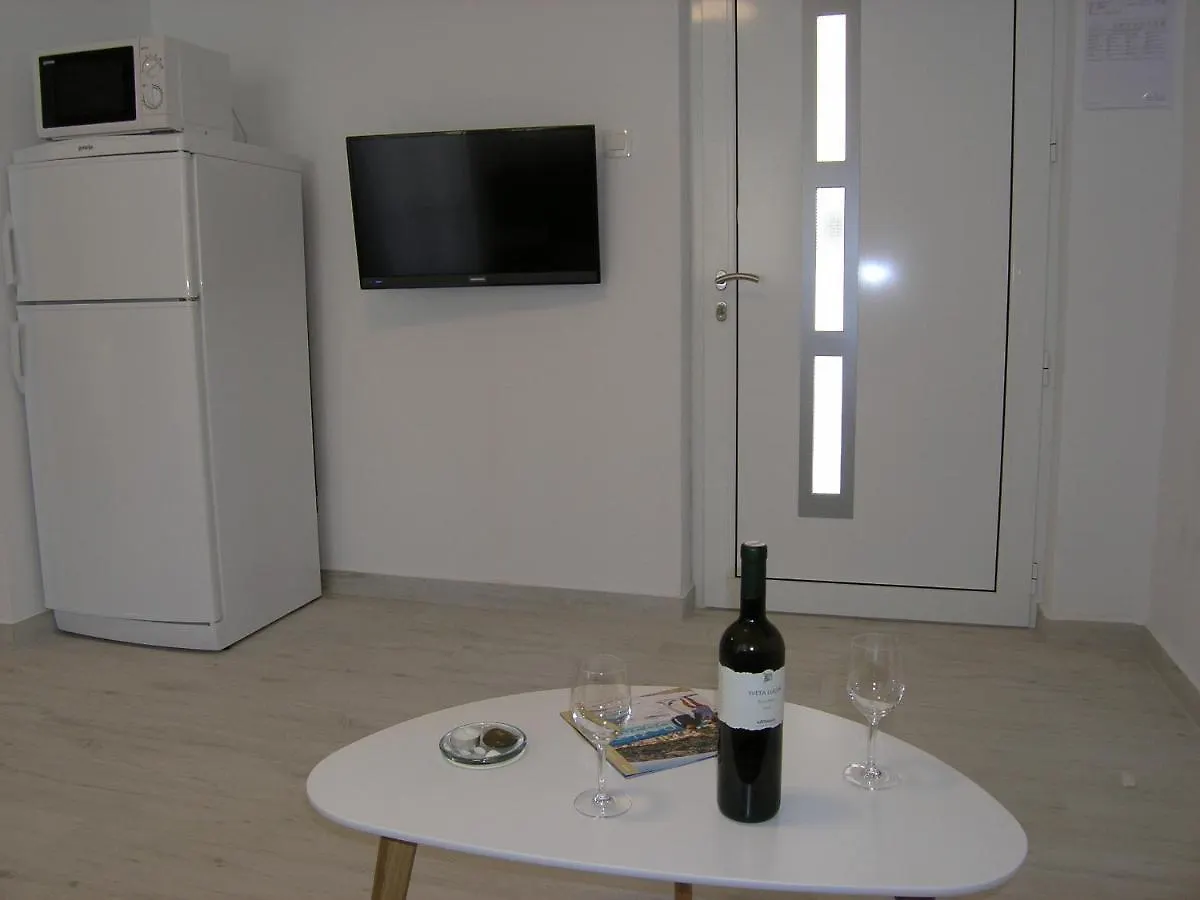 Apartments Aventura Baska For Relaxing Holidays 0*, Baska (Krk)