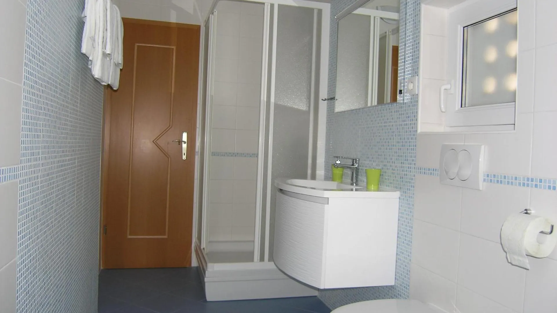 Apartments Aventura Baska For Relaxing Holidays 0*, Baska (Krk)